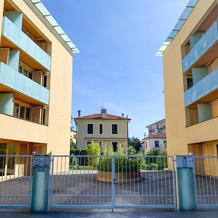 Giallomango Apt In Lucca Exterior foto